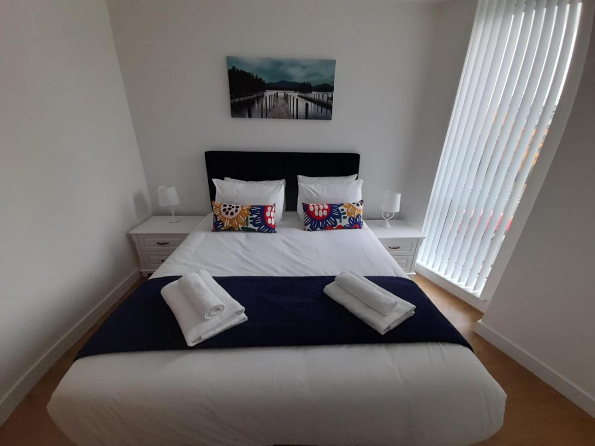 Berks Luxury Serviced Apartments , Free Parking, Free Gym And Free Wifi Bracknell Eksteriør billede