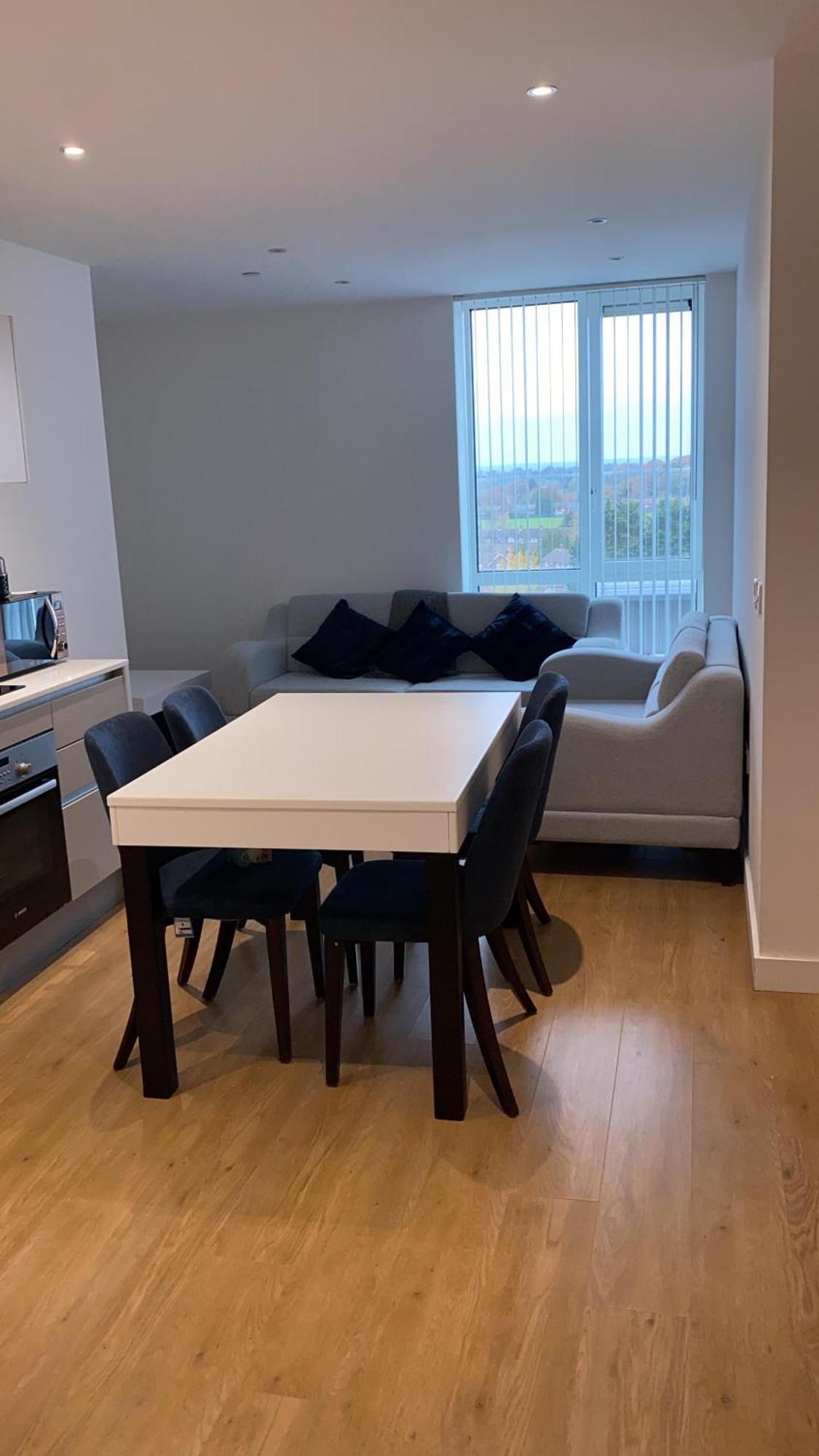 Berks Luxury Serviced Apartments , Free Parking, Free Gym And Free Wifi Bracknell Værelse billede