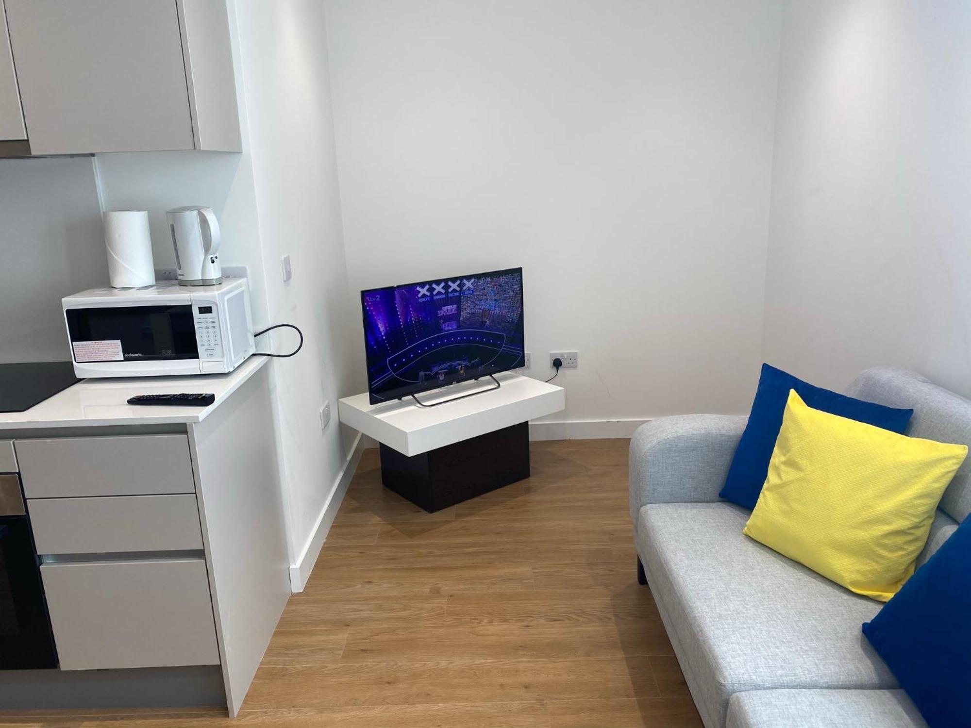 Berks Luxury Serviced Apartments , Free Parking, Free Gym And Free Wifi Bracknell Værelse billede